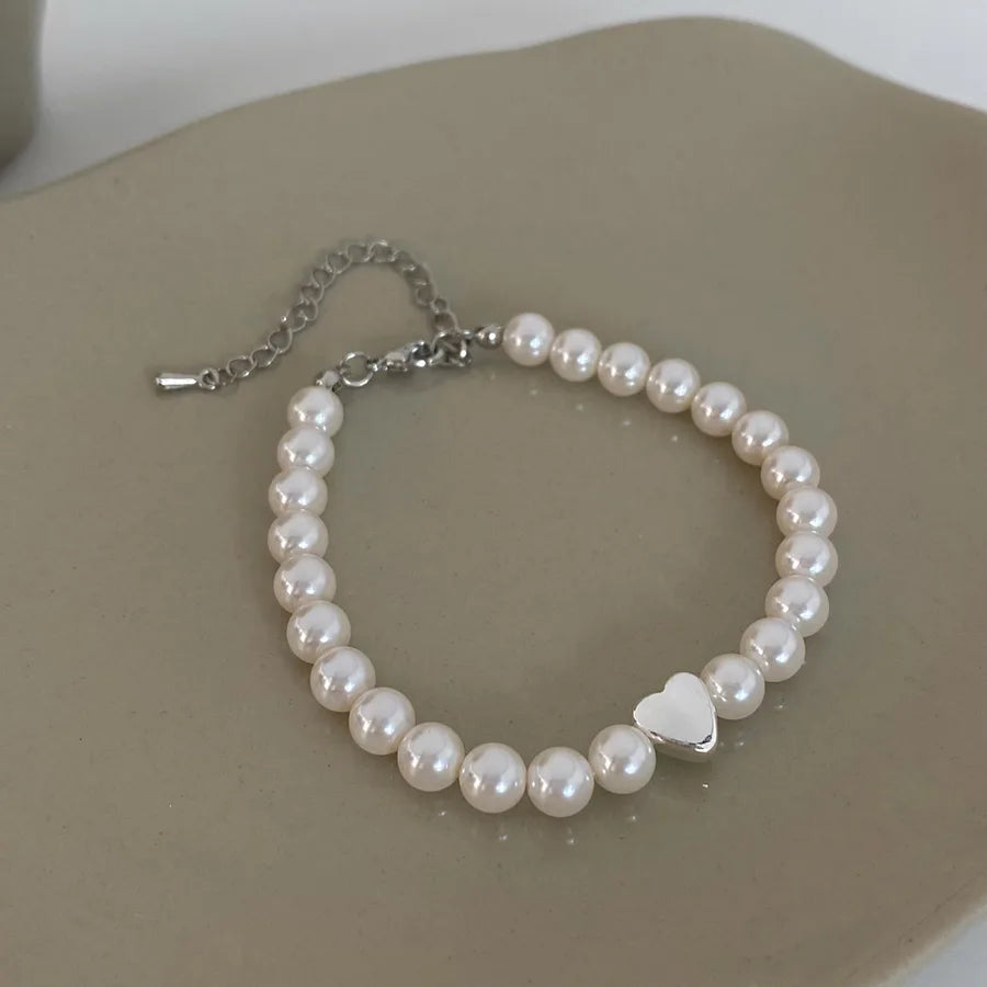 modern style heart shape freshwater pearl bracelets
