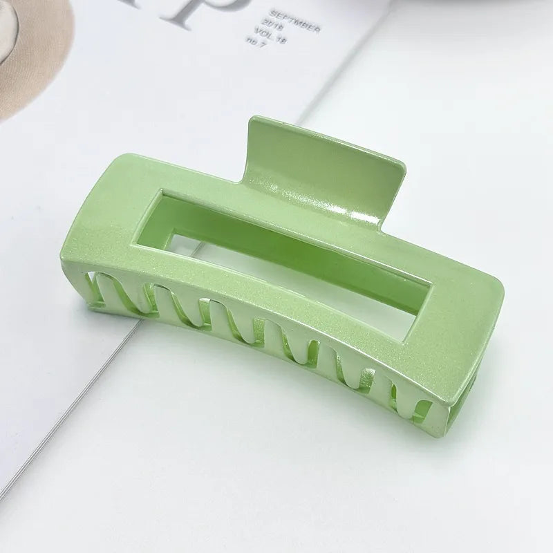 Thick Acrylic Hair Clips Cute Sweet Dopaamine Crown Grab Clips Shark Fin Sensation Solid Color Hair Clips For Women