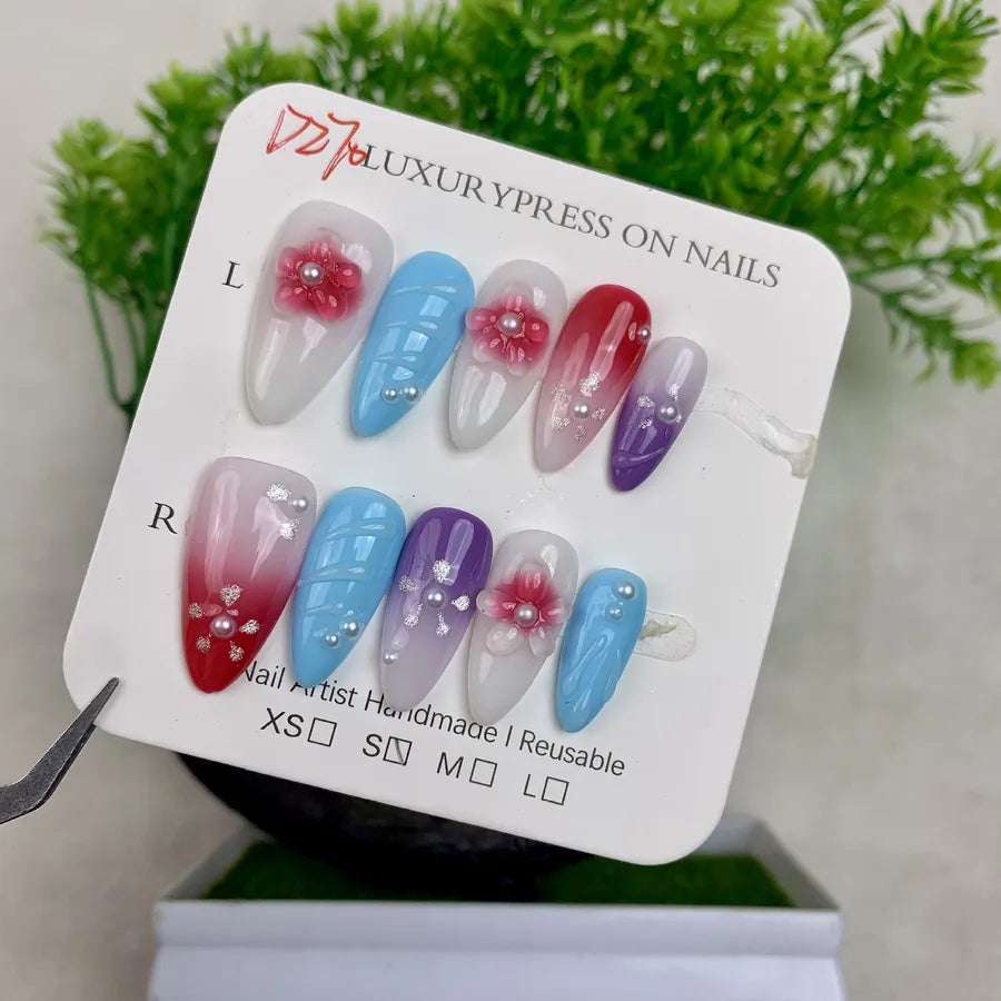 Handmade Detachable Shell Sculpture Cat Eye Almond Nails Ice Transparent Floral Design Wearable False Nails For Women