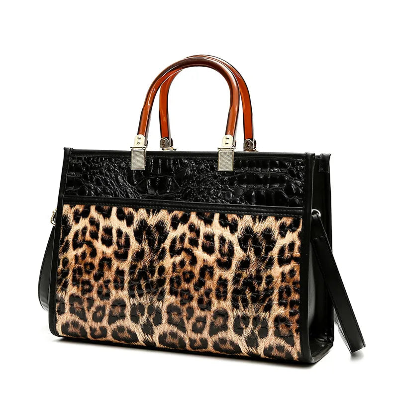 Women's Large Pu Leather Crocodile Vintage Style Streetwear Square Zipper Shoulder Bag