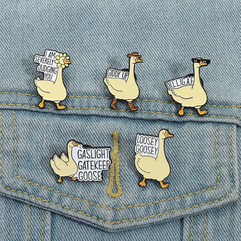 Creative Cartoon Cute Badger Mouse Hedgehog Goose Crow Dinosaur Alloy Baked Paint Shoe Cap Clothes Brooch Pin Children's Unisex