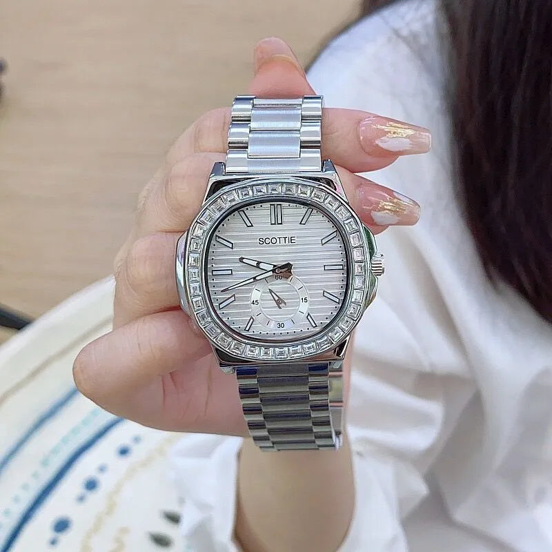 Casual Simple Style Commute Round Rectangle Butterfly Double Snap Quartz Watch