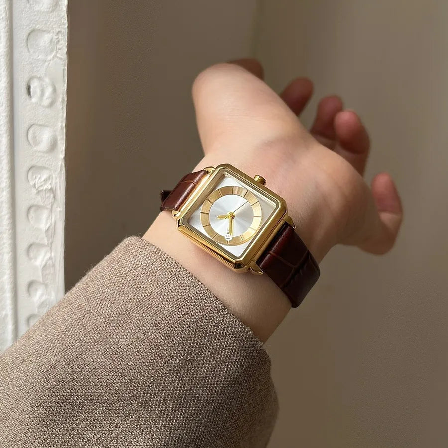 Casual Simple Style Solid Color Buckle Quartz Watch