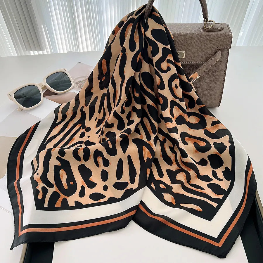 Unisex Casual Vacation Simple Style Solid Color Satin Kerchief