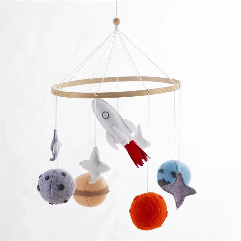 Nordic Style Felt Animal Bed Bell Hanging Decoration Baby Infant Carriage Hand Eye Coordination Hanging Ornament Bed Bell