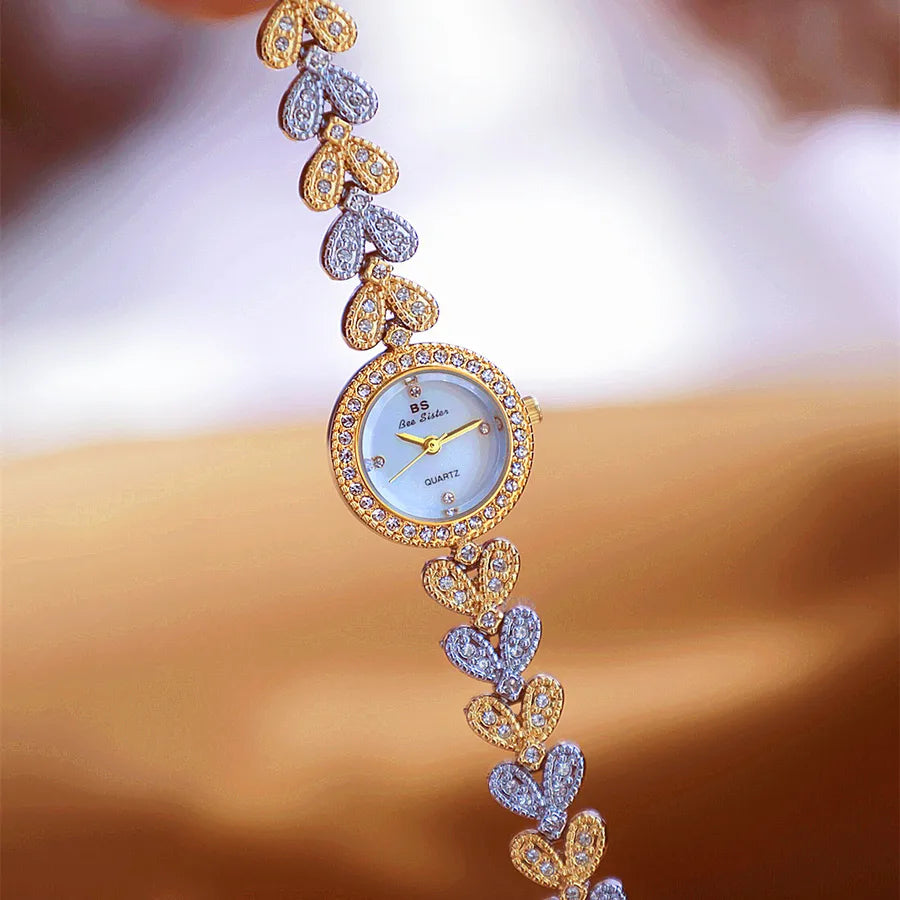 Simple Style Classic Style Heart Shape Jewelry Buckle Quartz Women's Watches