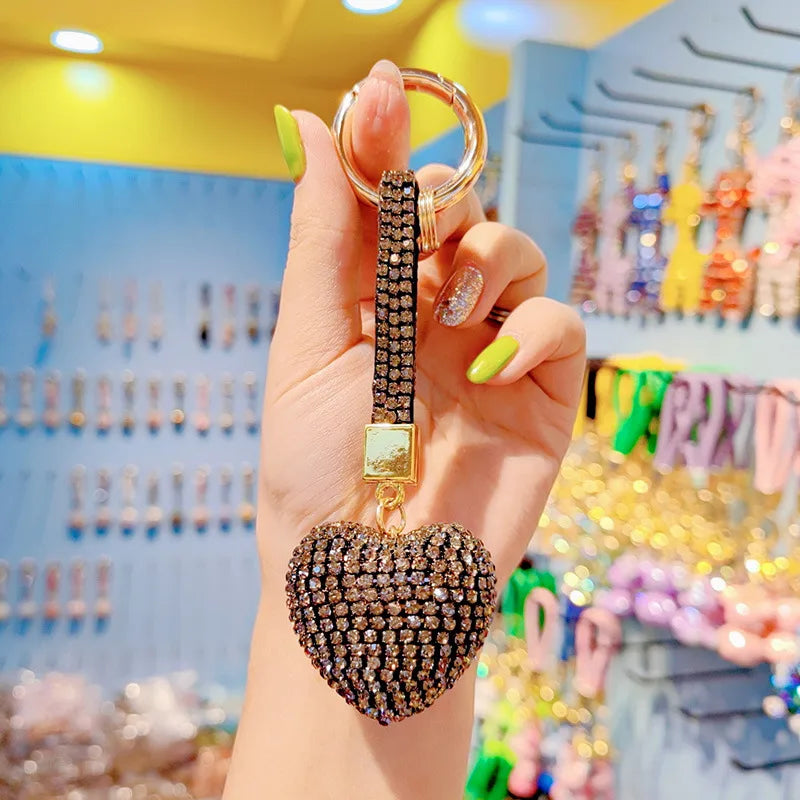 Luxurious Heart Shape Czech diamond Unisex Keychain