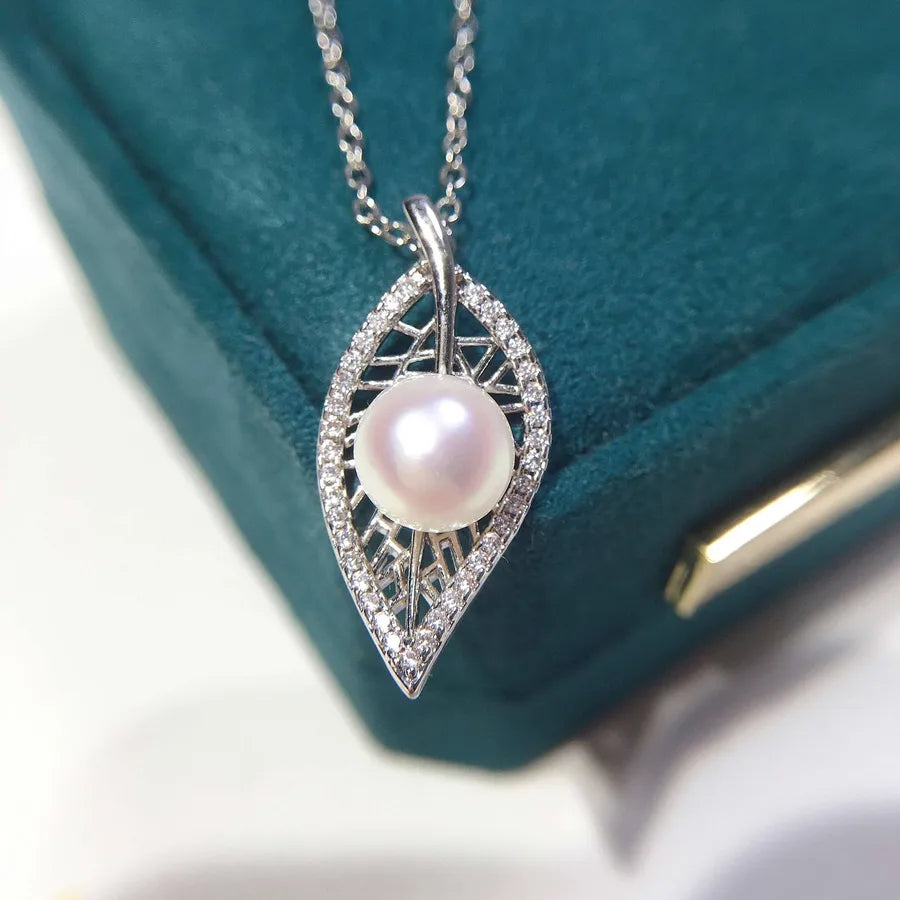 Natural freshwater pearl necklace copper plated gold leaf pearl pendant new boutique craft gift live wholesale