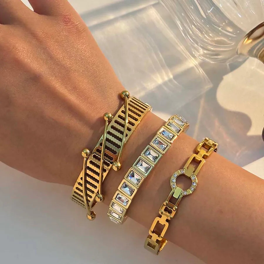 Elegant Simple Style Classic Style Geometric Solid Color 304 Stainless Steel 18K Gold Plated Bangle In Bulk