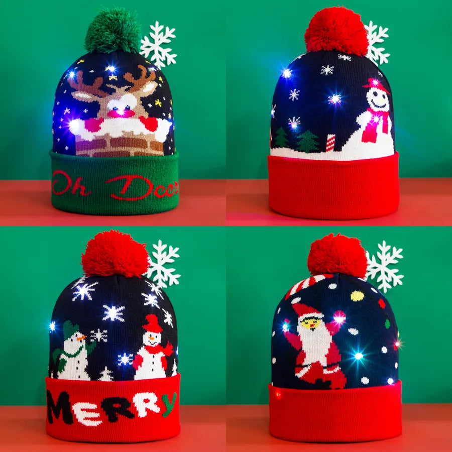 Unisex Casual Cute Santa Claus Snowman Eaveless Wool Cap