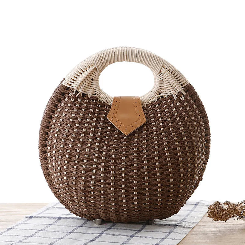 women's medium straw bag