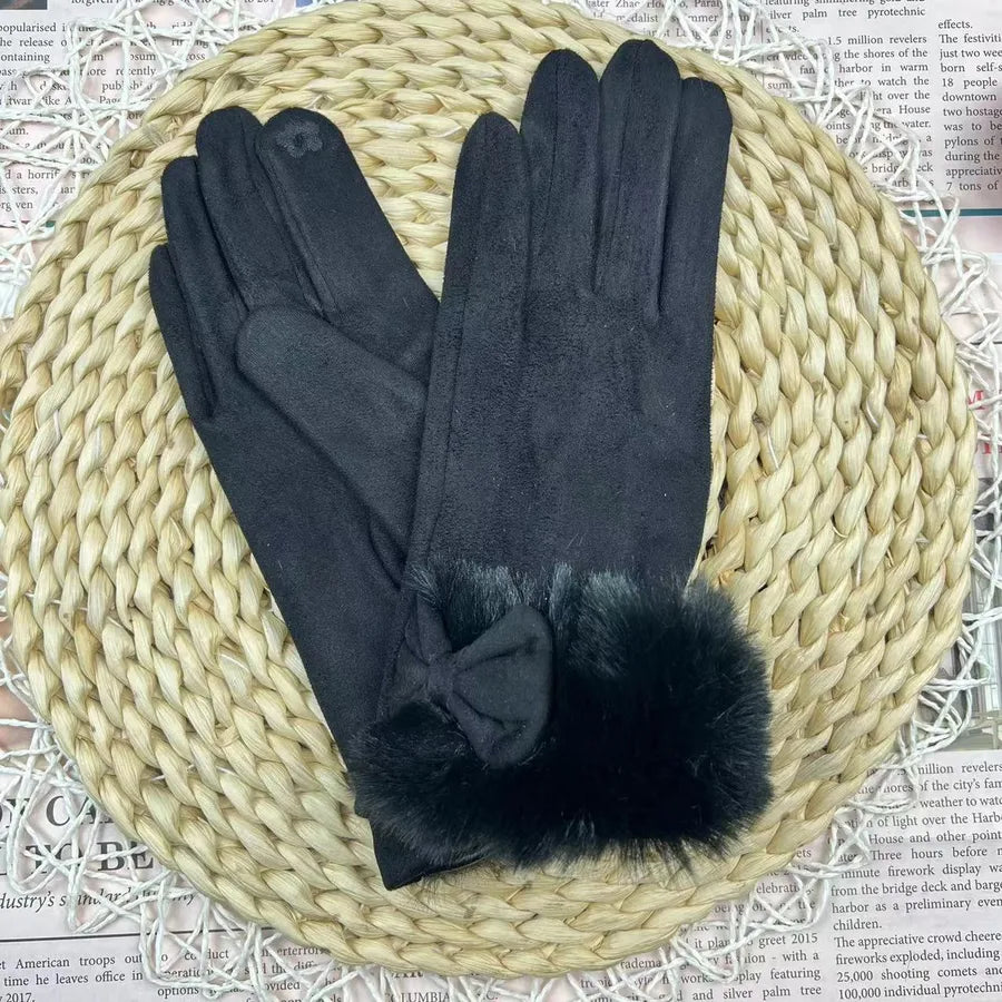 Women's Winter Touchscreen Gloves Rabbit Fur Lined Warm Suede Cycling Gloves Stylish Basic European Simple Design