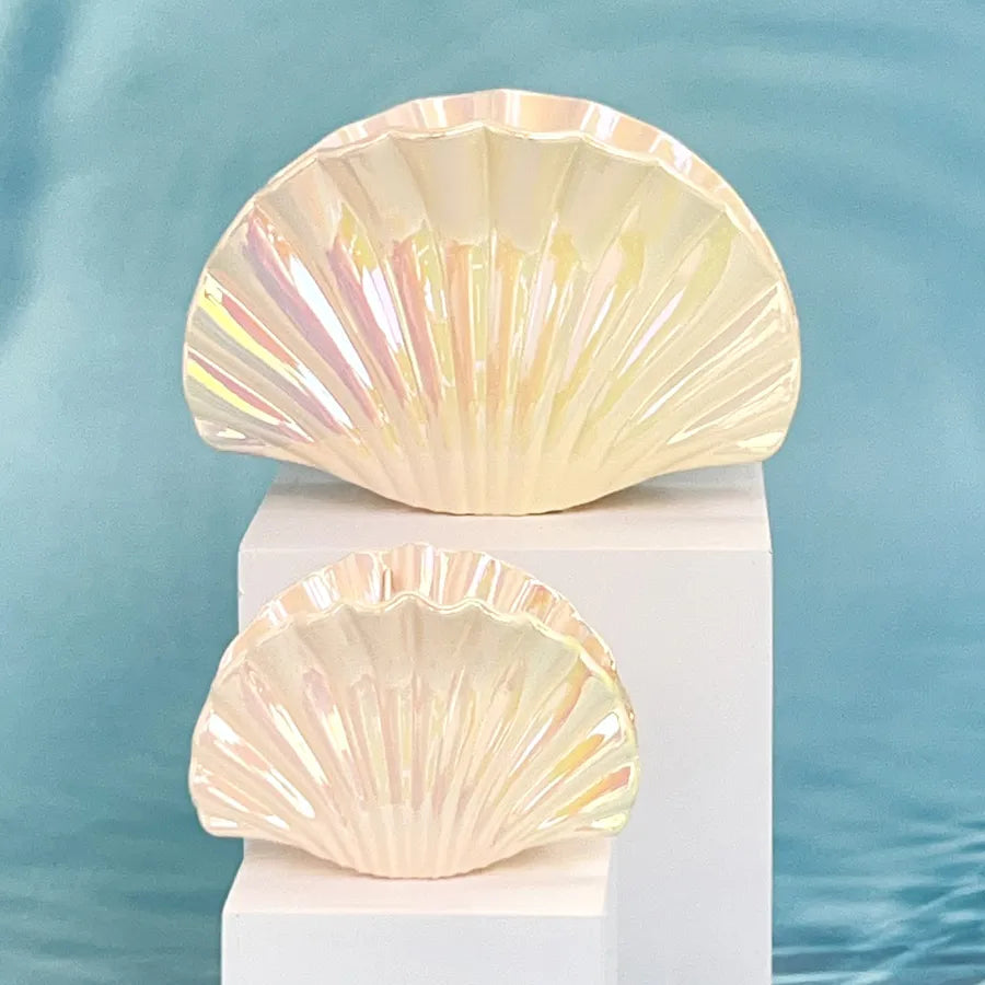 Elegant Lady Women's Shell Plastic Hair Claws