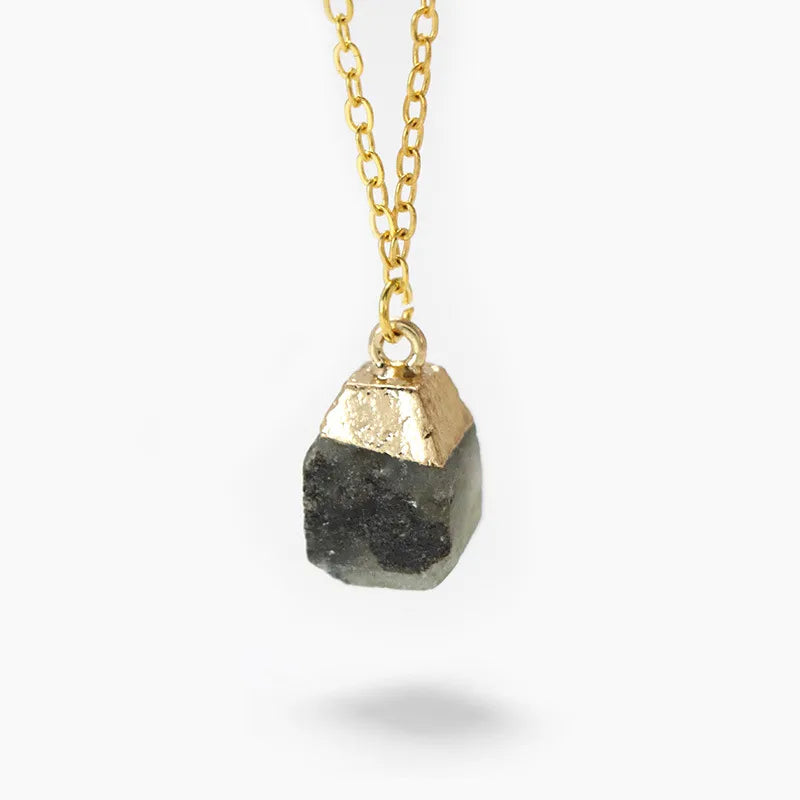 Sweet Geometric Alloy natural stone Pendant Necklace In Bulk