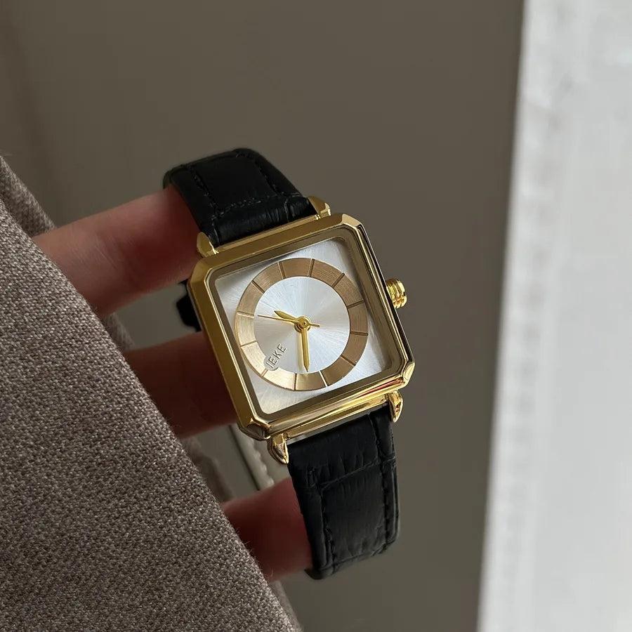 Casual Simple Style Solid Color Buckle Quartz Watch