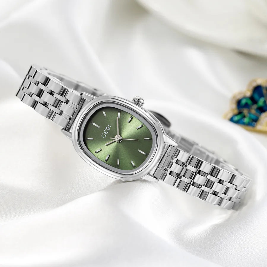 Vacation Simple Style Solid Color Butterfly Double Snap Quartz Watch Women's Watches