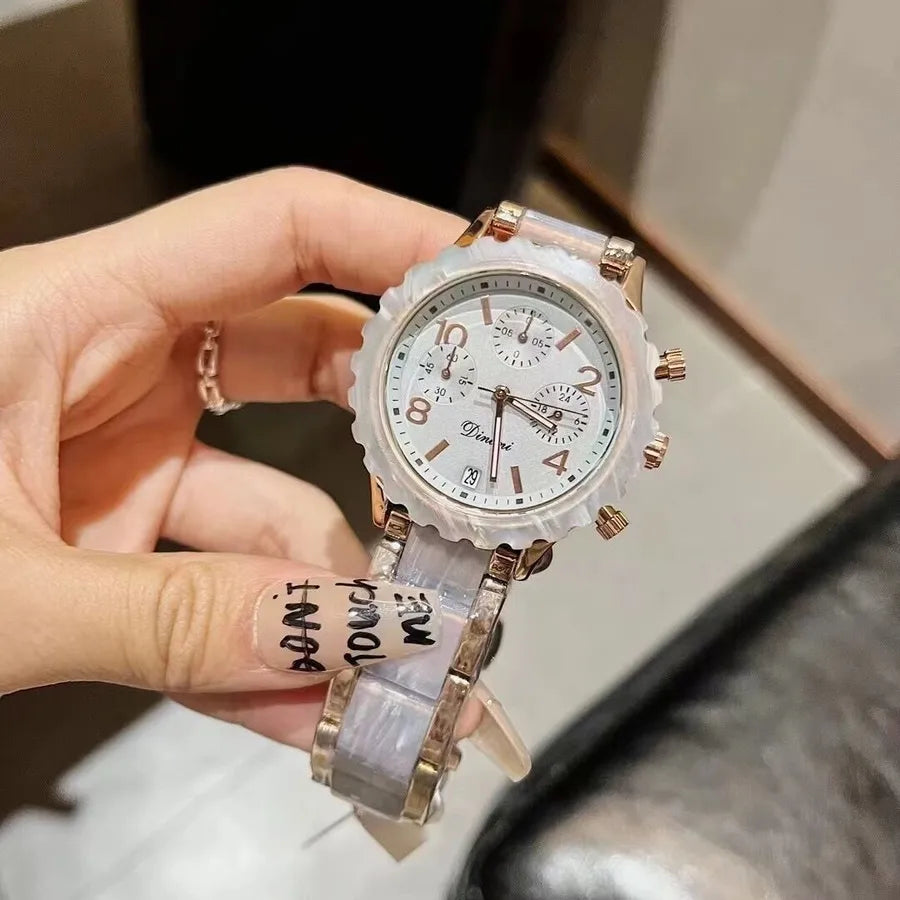 Simple Style Classic Style Leopard Butterfly Double Snap Quartz Women's Watches