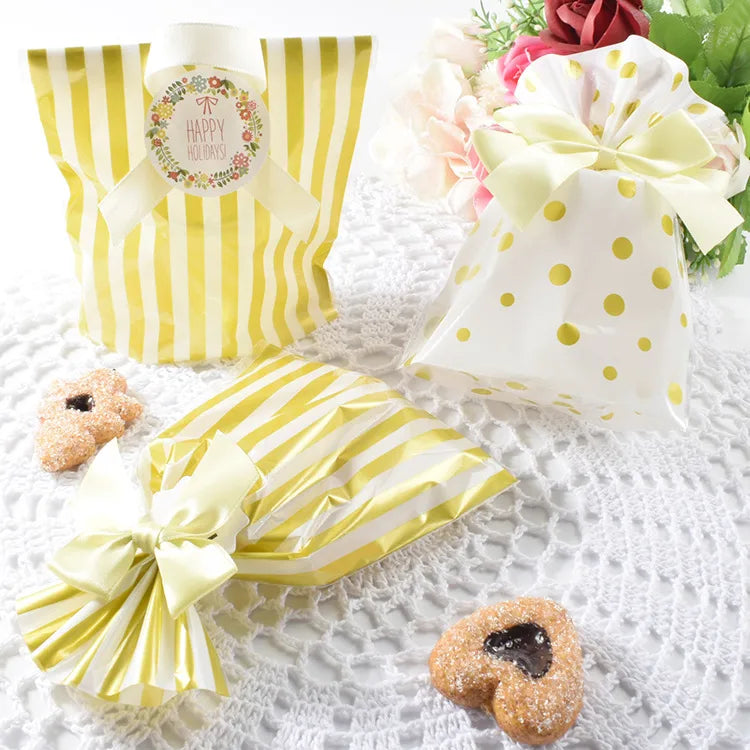 Cute Stripe Polka Dots PP Casual Gift Bags Party Supplies Gift Wrapping Supplies 1 Piece