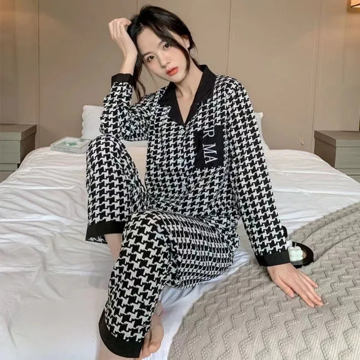 Spring Autumn Women's Long Sleeve Thin Casual Comfortable Home Clothes Set Polyester Milk Silk Medium Weight Sleepwear
