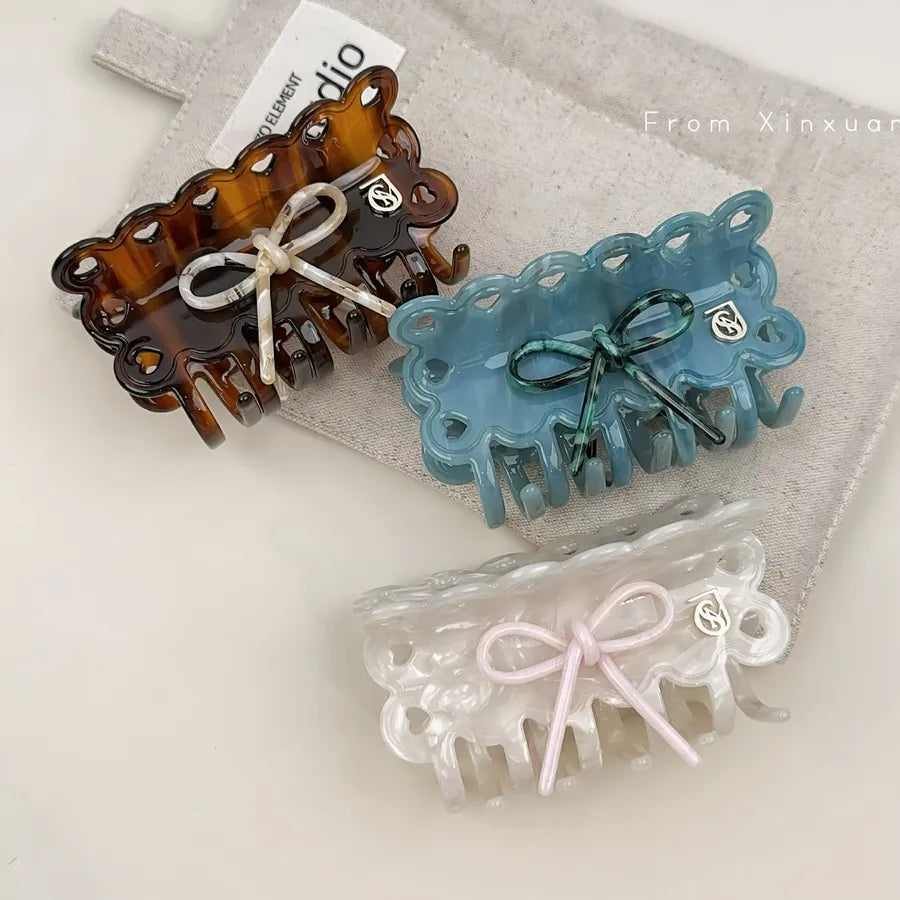 Elegant Butterfly Knot Hollow Out Hair Clip Versatile Shark Clamp Design Hair Accessories For Women Acetate Material Hairpin