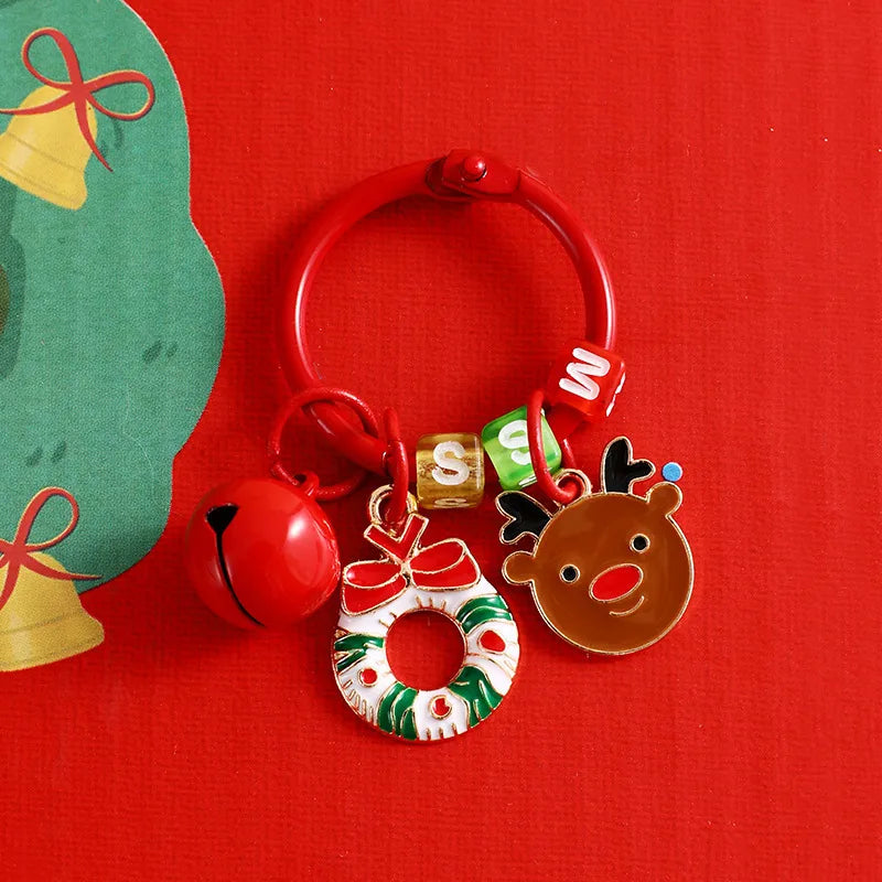 Creative Metal Santa Claus Keychain Christmas Themed Cartoon Small Tag Pendant Couple's Bag Accessory Unique Gift