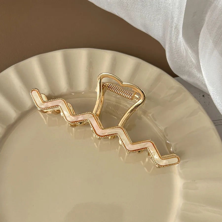 Elegant Women's Summer Spring Acetate Hair Clips Stylish Brain Back Shark Clip Wave Pattern Zinc Alloy Hair Accessories