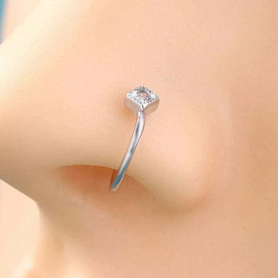 1 Piece Nose Rings & Studs Cute Hip-Hop Simple Style Solid Color Copper Inlay Rhinestones Nose Rings & Studs