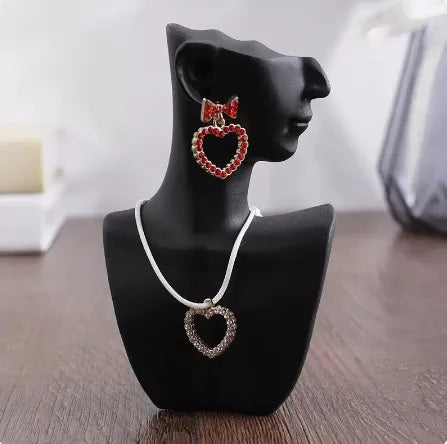 1 Piece Resin Simple Style Portrait Jewelry Display