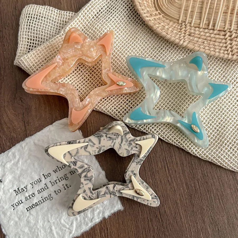Elegant Large Hollow Star Hair Clip Women's Style Hair Accessories Shark Clip Back Of Head Hair Decorations Fashionable Hair Grips