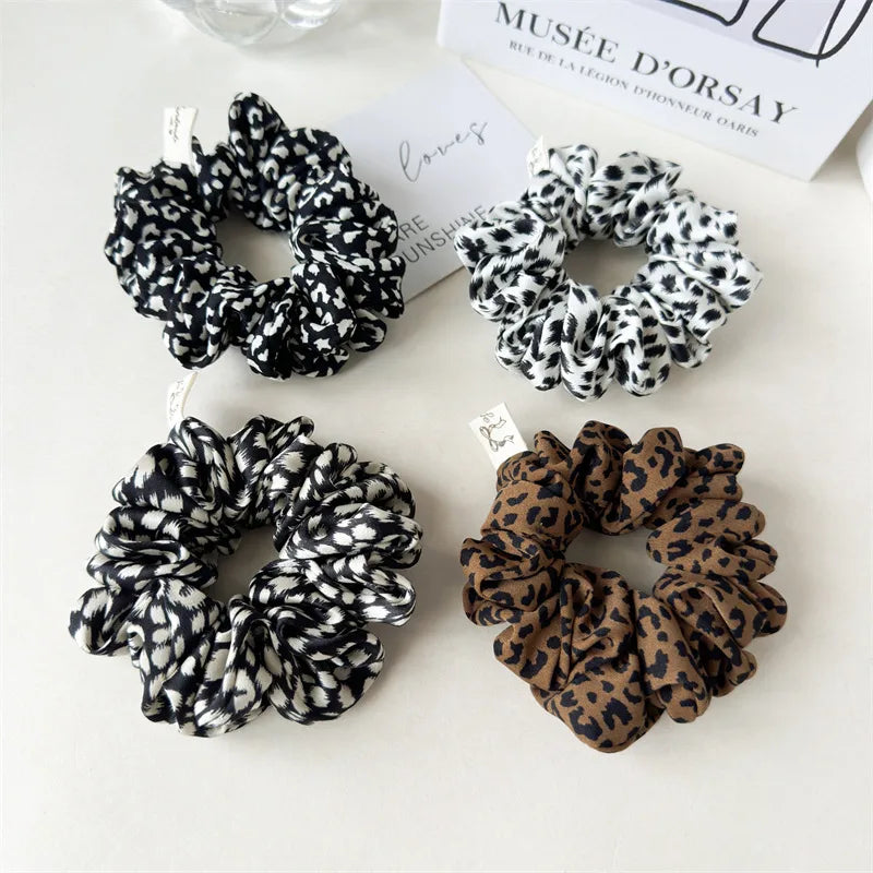 Elegant Lady Affordable luxury style Women's Leopard Cloth Hair Tie
