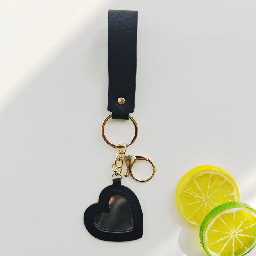 Simple Style Heart Shape Pu Leather Women's Keychain