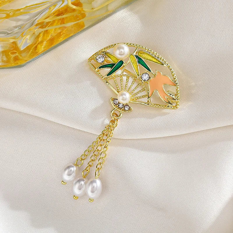 Green Chinese Style Brooch Pin Vintage High-End Tassel Creative Versatile Hanfu Cheongsam Embroidery Zinc Alloy Jewelry Accessory