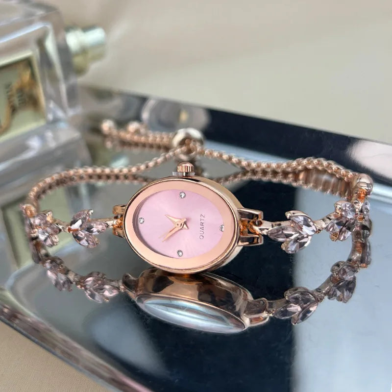 Simple Style Leaf Buckle Quartz Women's Watches