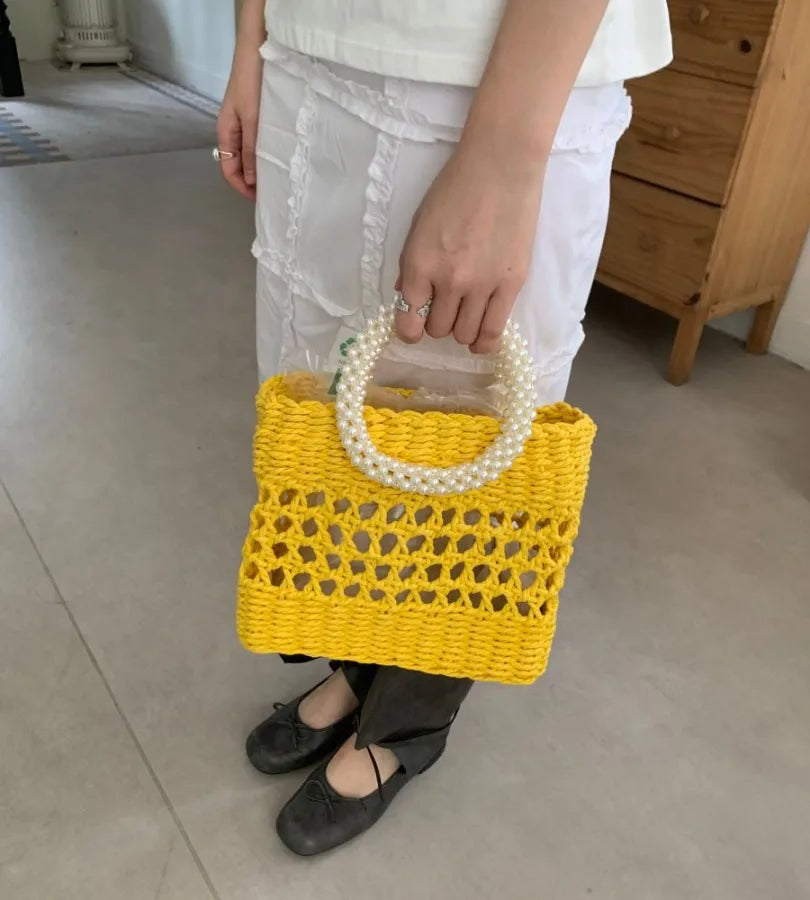 Chopped Straw Women's Woven Bag Hollow Portable Women's Bag Spring and Summer Niche Woven Bag New Fabric Straw Woven Bag Woven Bag Foreign Trade Hot Sale