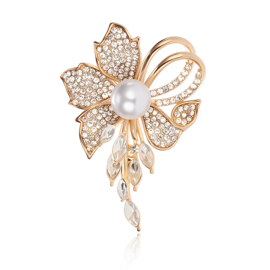 Elegant Pearl Alloy Flower Brooch Pin Women's Personality Design Lapel Pin Cute Romantic Animal Floral Pattern Office Selfie Suitable All Seasons