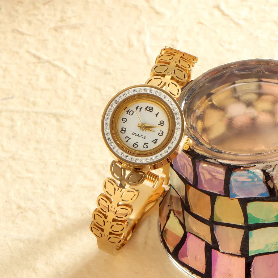 Elegant Luxurious Geometric Round Quartz Women's Watches