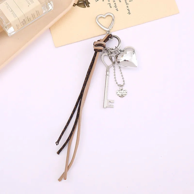 Simple Style Heart Shape Key Pu Leather Valentine'S Day Keychain