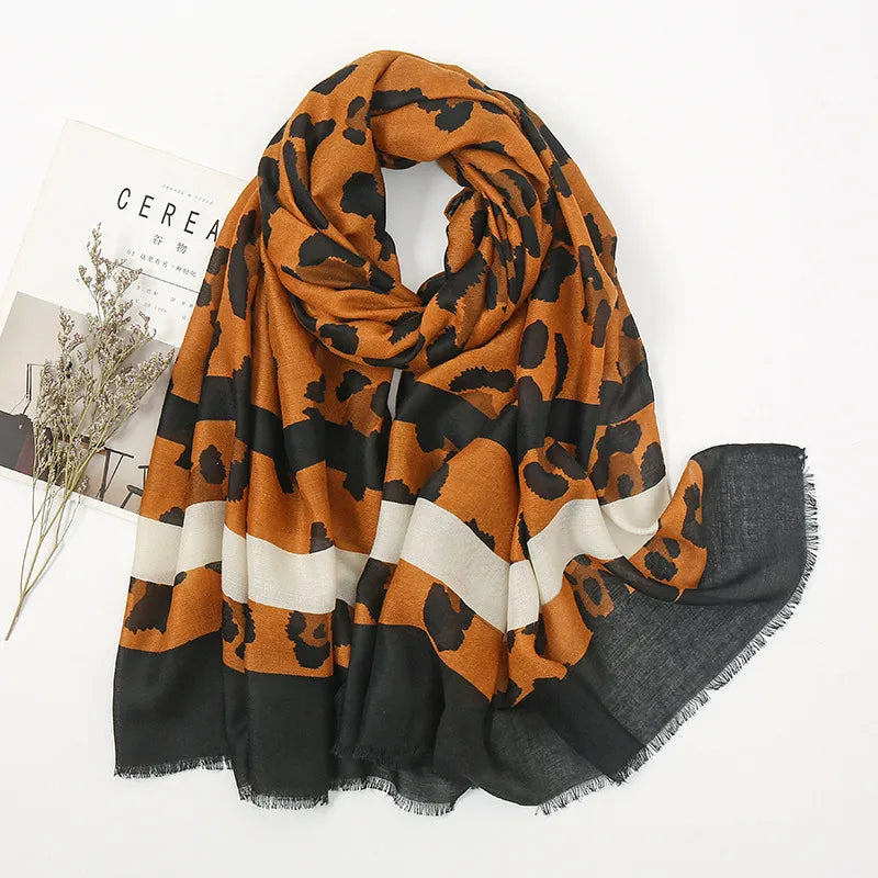 Women's Vintage Style Leopard Polyester Silk Scarf