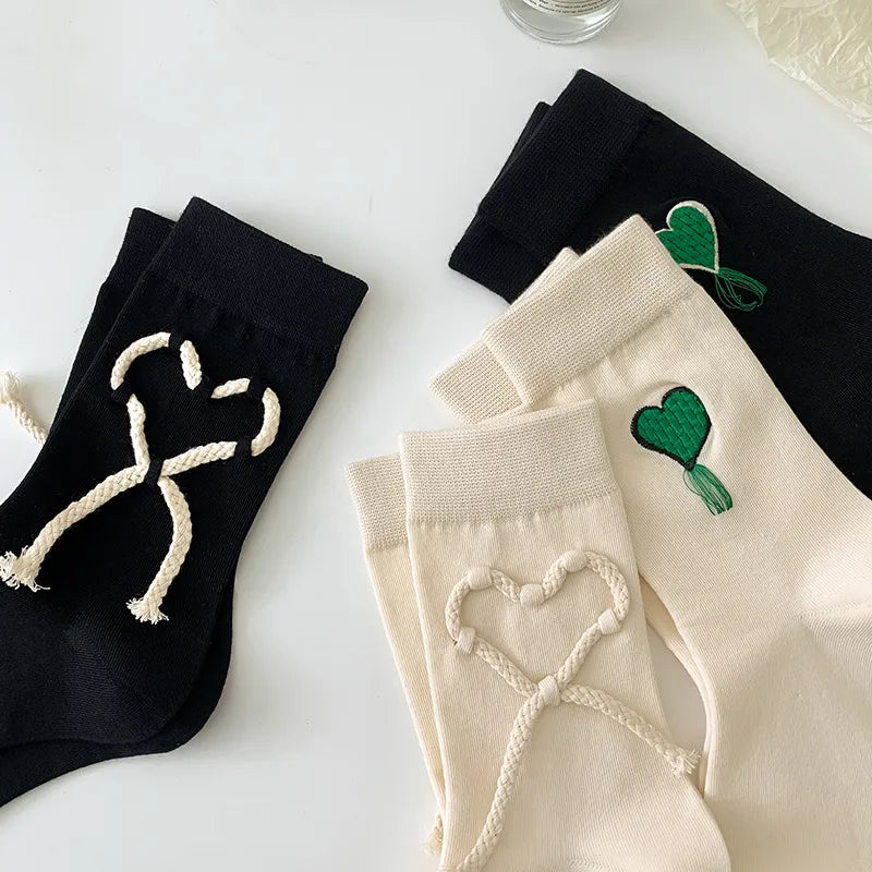 women's simple style streetwear geometric heart shape cotton crew socks a pair
