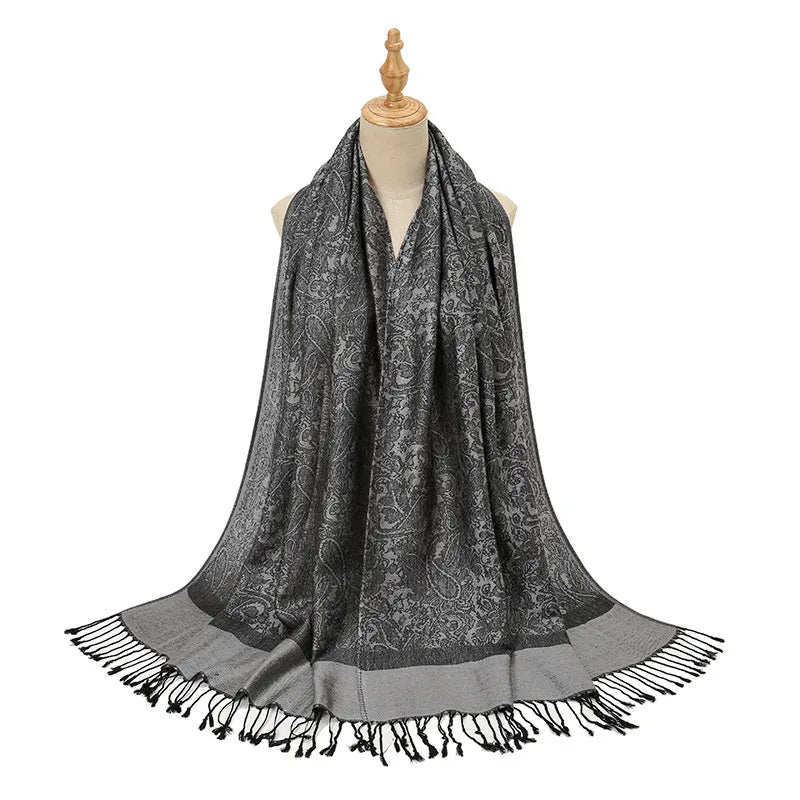 Women's Sweet Solid Color Acrylic Scarf