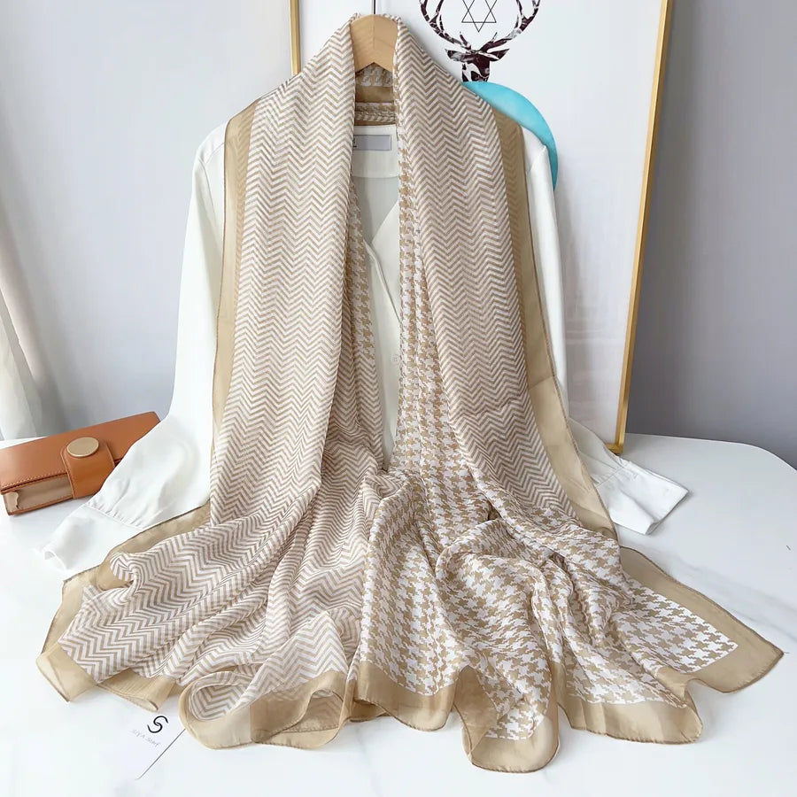 Women's Casual Geometric Polyester Printing Silk Scarf