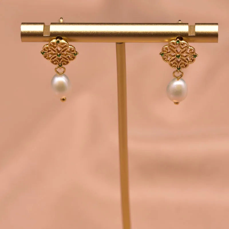 1 Pair Freshwater Pearl Zircon Freshwater pearl earrings Round Drop Earrings