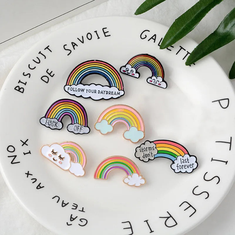 Creative Cartoon Rainbow Chest Pin Set Zinc Alloy Painted Cloud Shape Fashionable Men Women Lapel Pins Bag Decorations