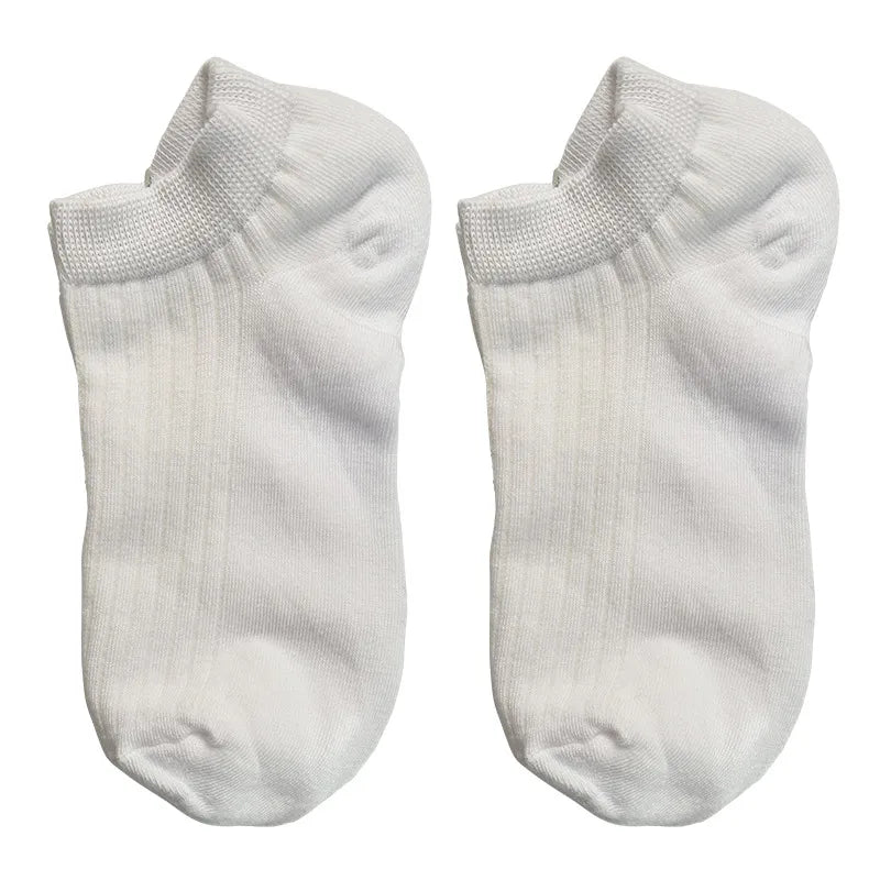 men's japanese style solid color cotton embroidery ankle socks a pair