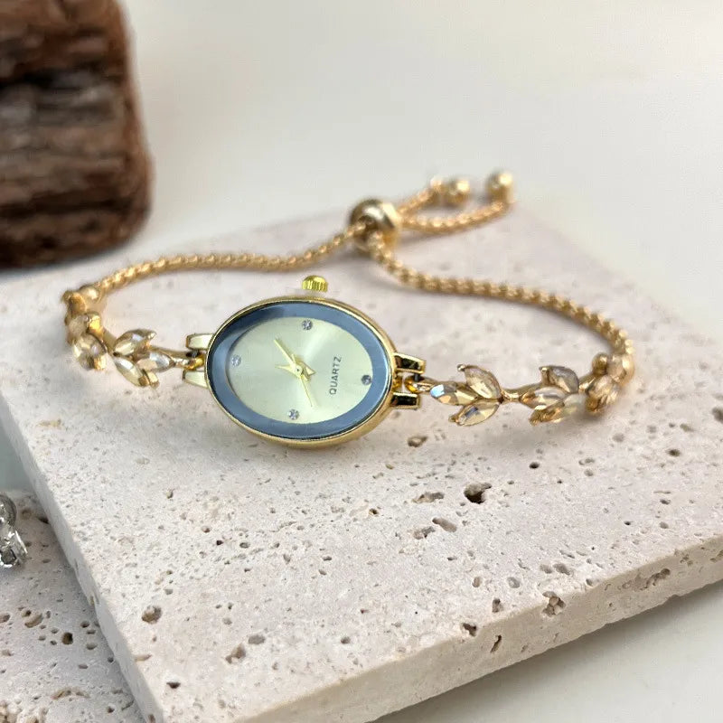 Simple Style Leaf Buckle Quartz Women's Watches