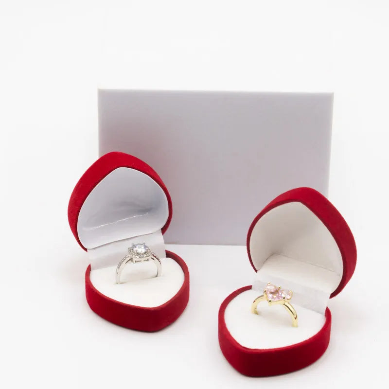 1 Piece Flannel Simple Style Daily Valentine'S Day Solid Color Jewelry Boxes