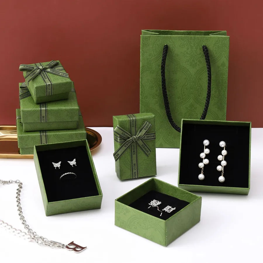 1 Piece Paper Simple Style Daily Solid Color Flower Jewelry Boxes