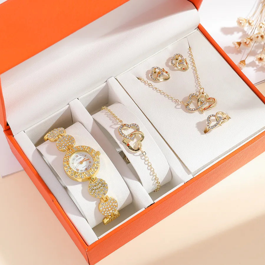 Lady Streetwear Round Jewelry Buckle Quartz Women's Watches