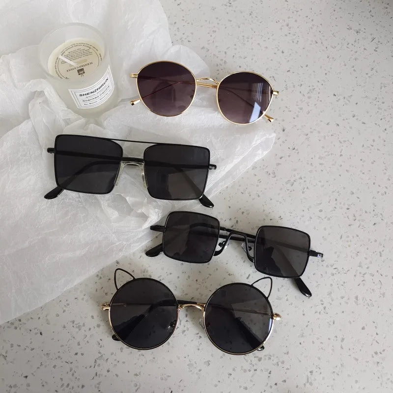 Black Kidsren's Dot Diamond Cute Cat Eye Male and Female Baby Sun Protection Personalized Fashion Sunglasses Colorful Pearl Sunglasses