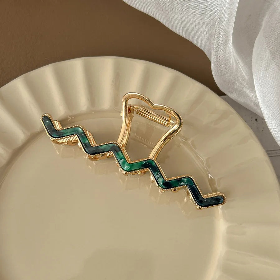 Elegant Women's Summer Spring Acetate Hair Clips Stylish Brain Back Shark Clip Wave Pattern Zinc Alloy Hair Accessories